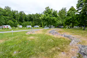 Camping Ormnäs - Wohnmobilstellplatz vom Campingplatz im Grünen
