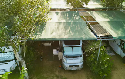 Camping Ouzouni Beach