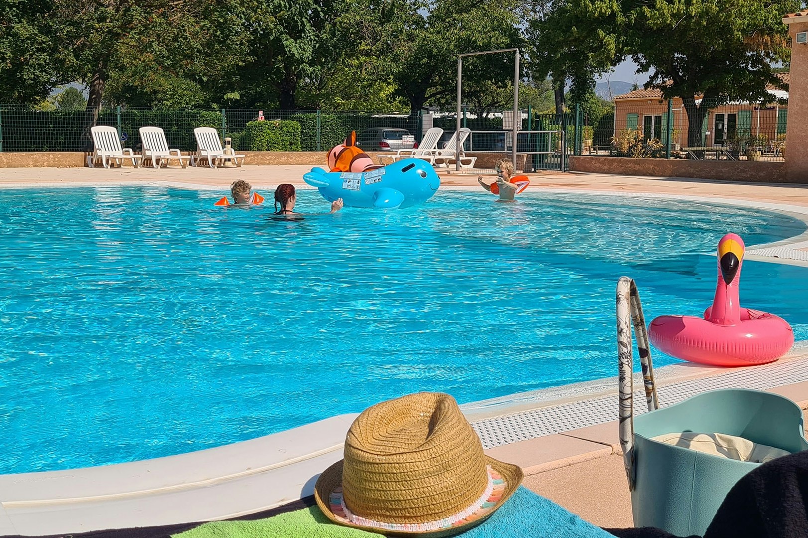 Camping Tikayan Oxygène  Camping Oxygène - Freibad auf dem Campingplatz