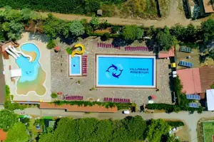 Camping Paestum- Poolbereich aus der Vogelperspektive