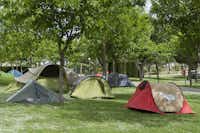 Camping Palamós - Zeltplatz im Grünen