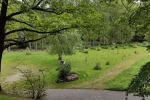 Camping Paradijs - Stellplätze im Grünen auf dem Campingplatz
