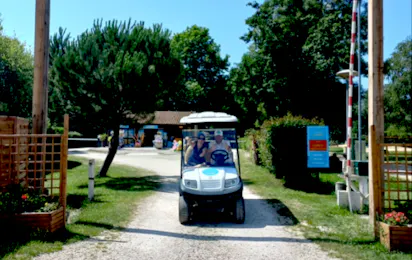 Camping Paradis Aubeterre sur Dronne