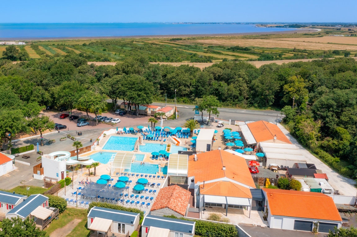 Camping du Domaine les Charmilles