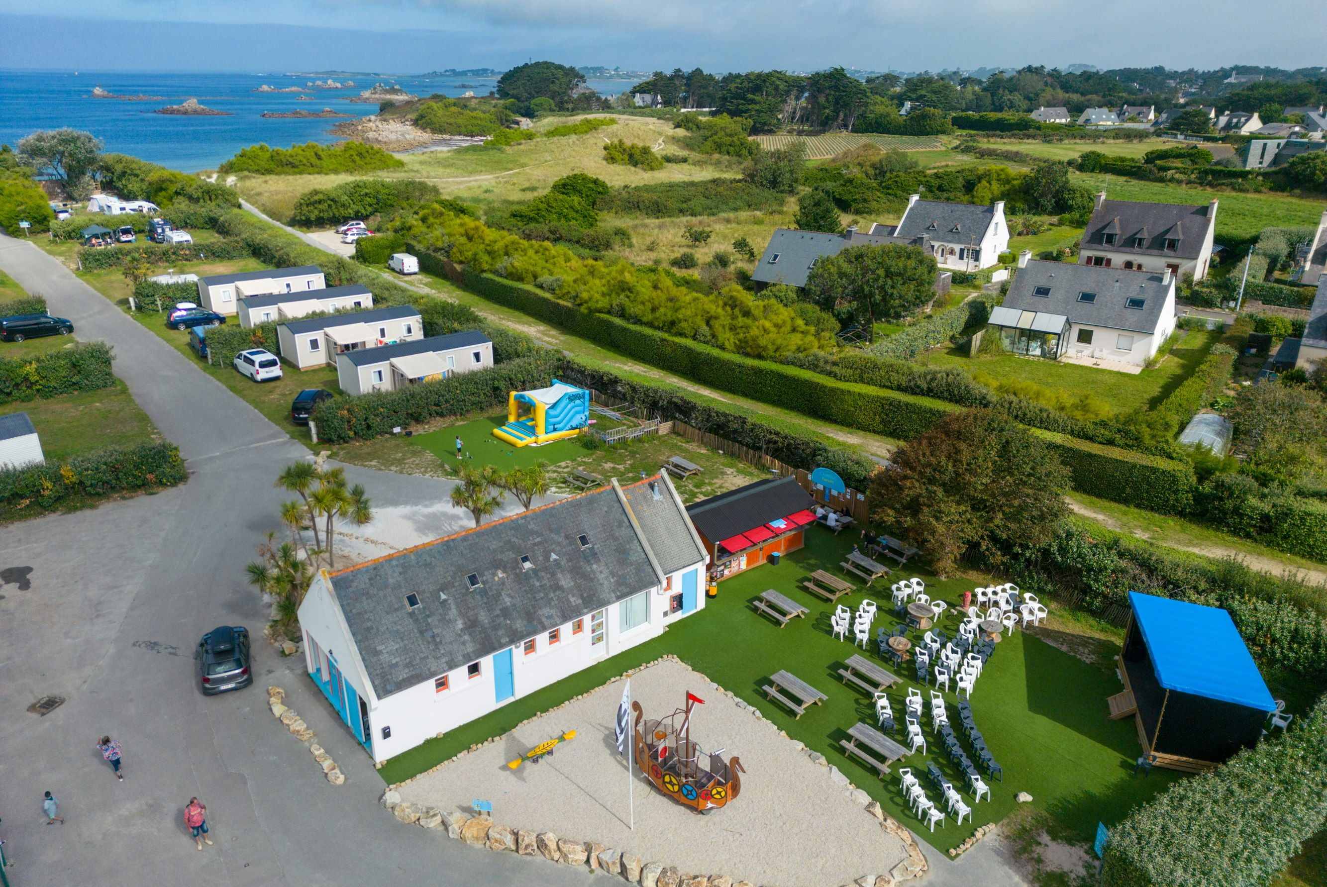 Camping Paradis La Pointe de Roscoff  - Campingplatz aus der Vogelperspektive