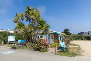 Camping Paradis La Pointe de Roscoff - Rezeptionsgebäude auf dem Campingplatz