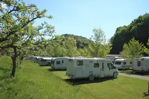 Camping Paradise Garden - Wohnwagenstellplatz und Wohnmobilstellplatz im Grünen