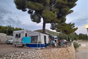 Camping Paradiso - Wohnmobil- und Wohnwagenstellplätze auf dem Campingplatz