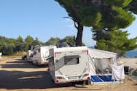 Camping Paradiso - Wohnmobil- und  Wohnwagenstellplätze