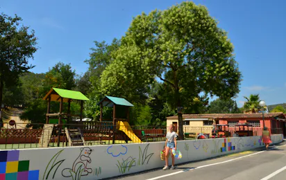 Camping Parc Saint James Le Sourire