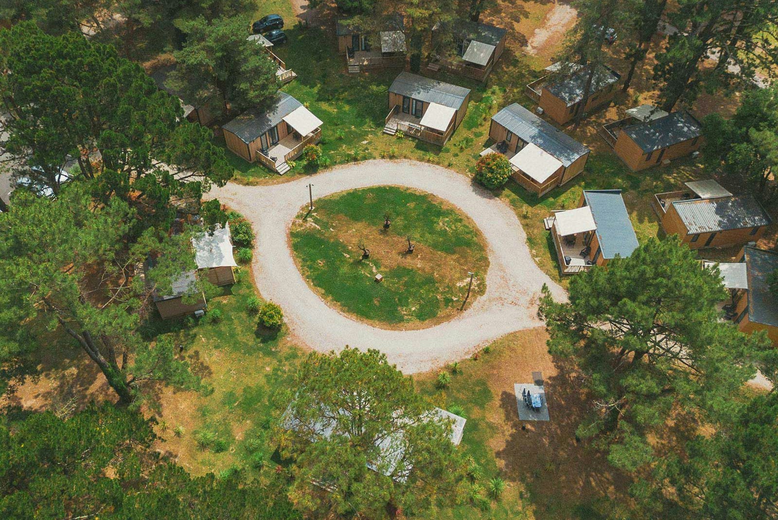 Yelloh! Village Parc Sainte Brigitte  Camping Parc Sainte-Brigitte  - Mobilheime auf dem Campingplatz