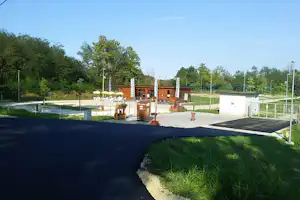 Camping Parco al Po - Einfahrt und Rezeption vom Campingplatz