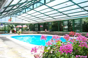 Camping Peña Montañesa - Campingplatz-Swimmingpool mit transparentem Dach