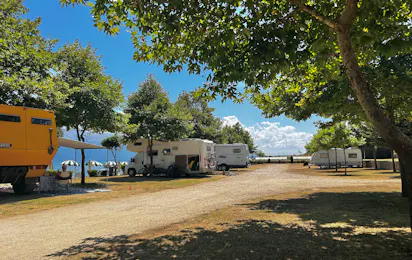 Camping Peshku