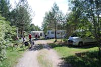 Camping Pikseke -  Wohnwagenstellplätze auf dem Campingplatz im Grünen