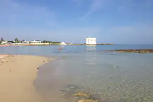 Camping Pilone - Der Strand des Mittelmeeres in der Nähe des Campingplatzes