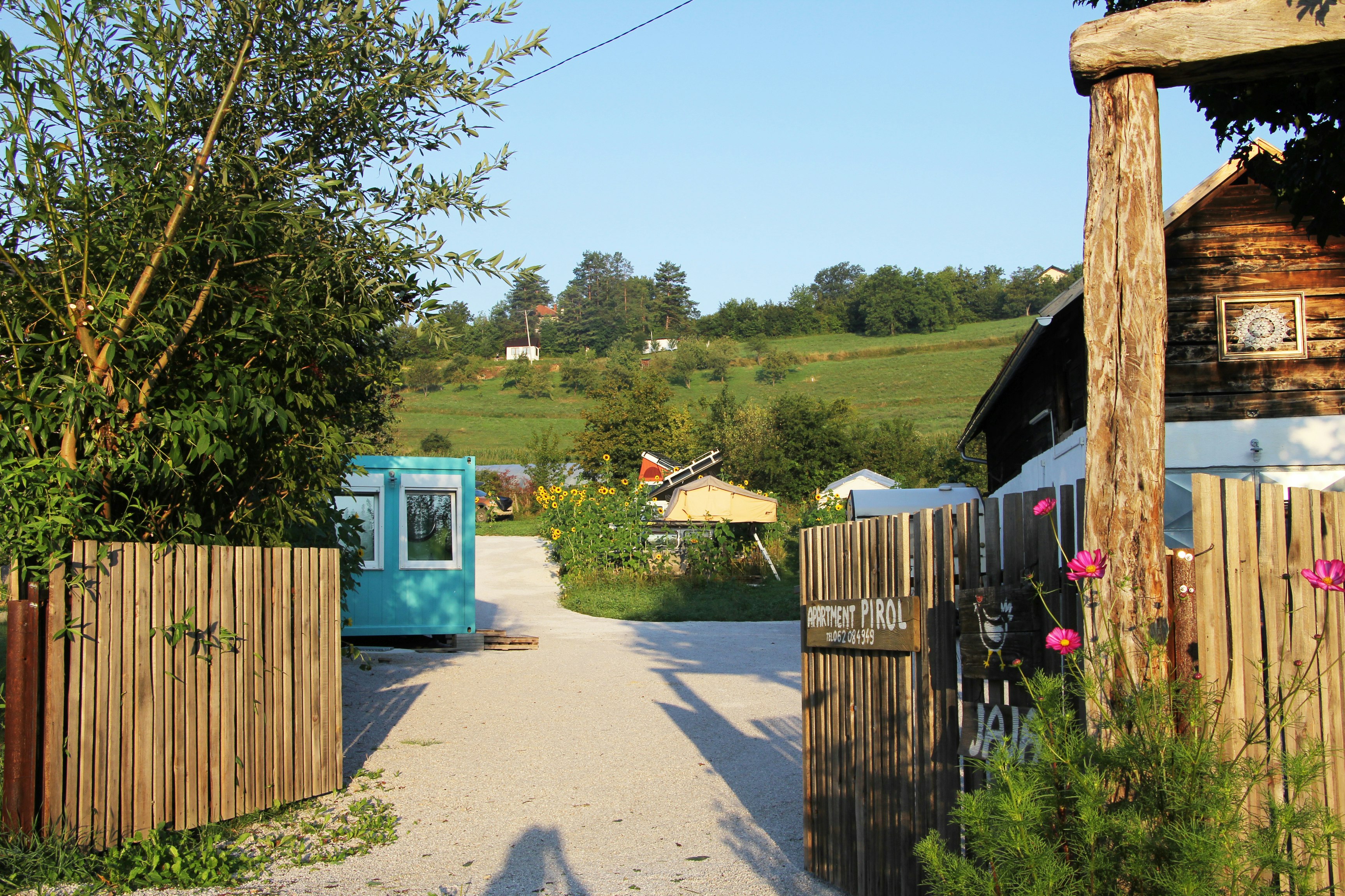 Camping Pirol - Eingang des Campingplatzes