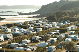 Camping Saint Pabu Plage - Standplätze auf dem Campingplatz