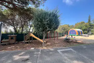 La Provençale - Kinderspielplatz auf dem Campingplatz