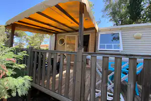 La Provençale - Mobilheim mit Terrasse auf dem Campingplatz