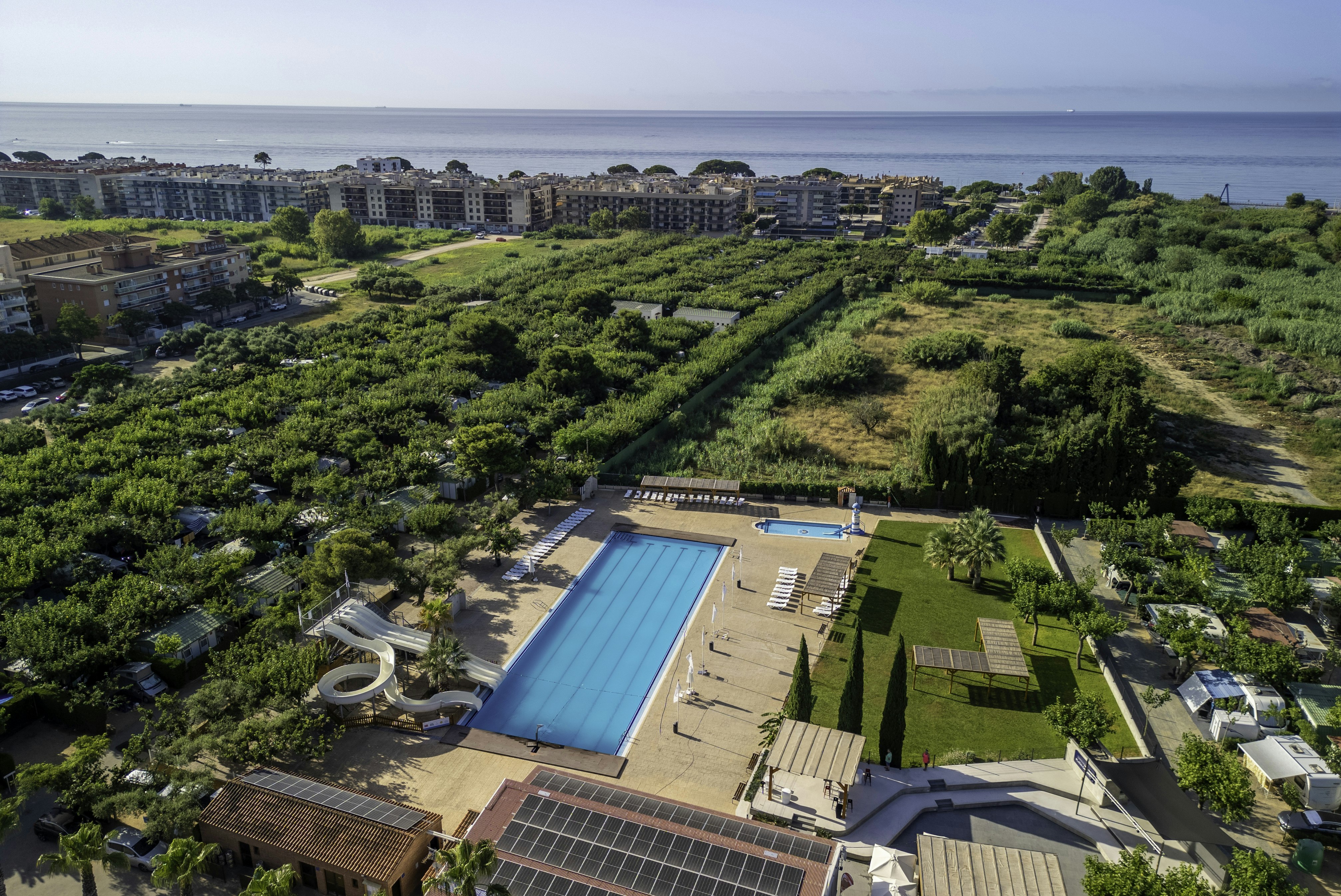 Camping Platja Cambrils  - Luftaufnahme des Campingplatzes