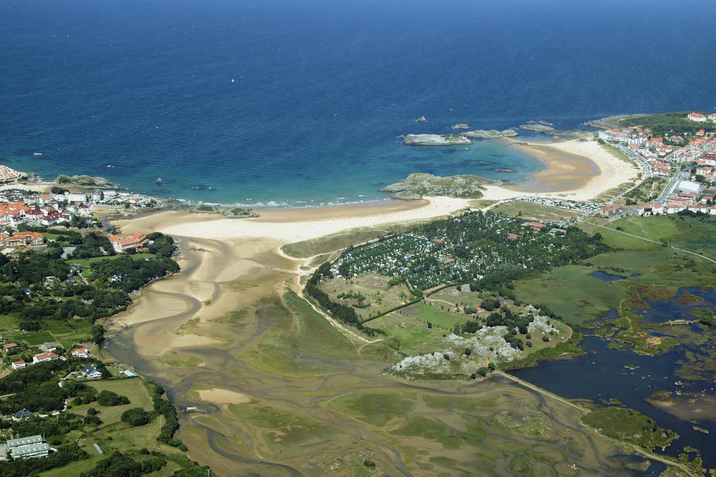 Camping Playa Joyel - Blick auf den Strand aus der Vogelperspektive