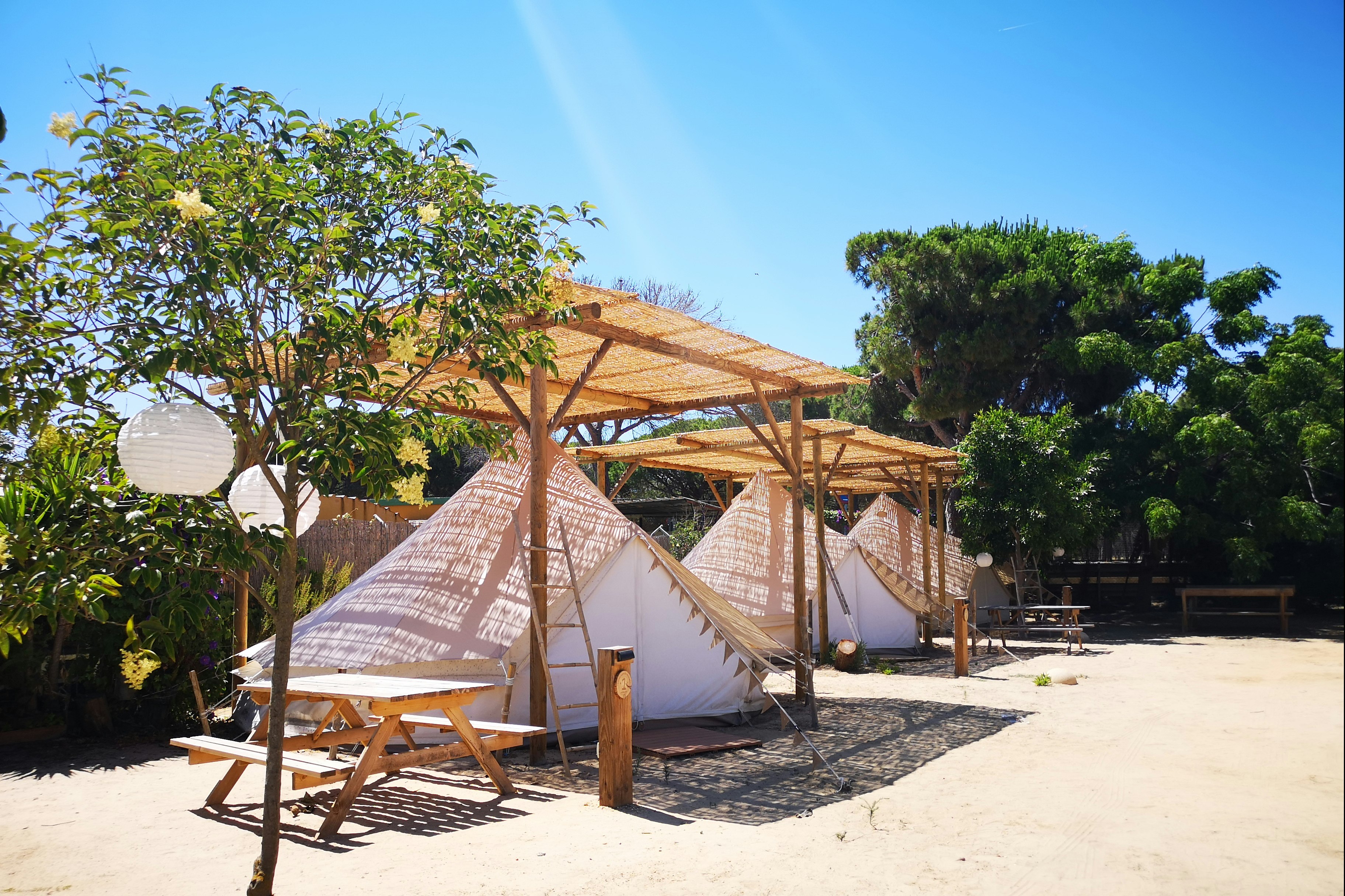 Camping Playa Mazagón  - Glamping-Zelte auf dem Campingplatz