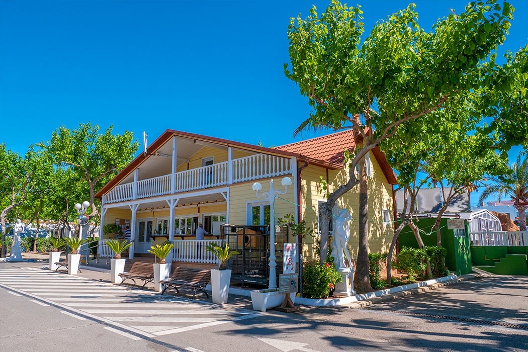 Camping Playa Tropicana