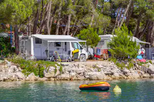 Camping Village Poljana Camping Poljana - Standplätze am Wasser