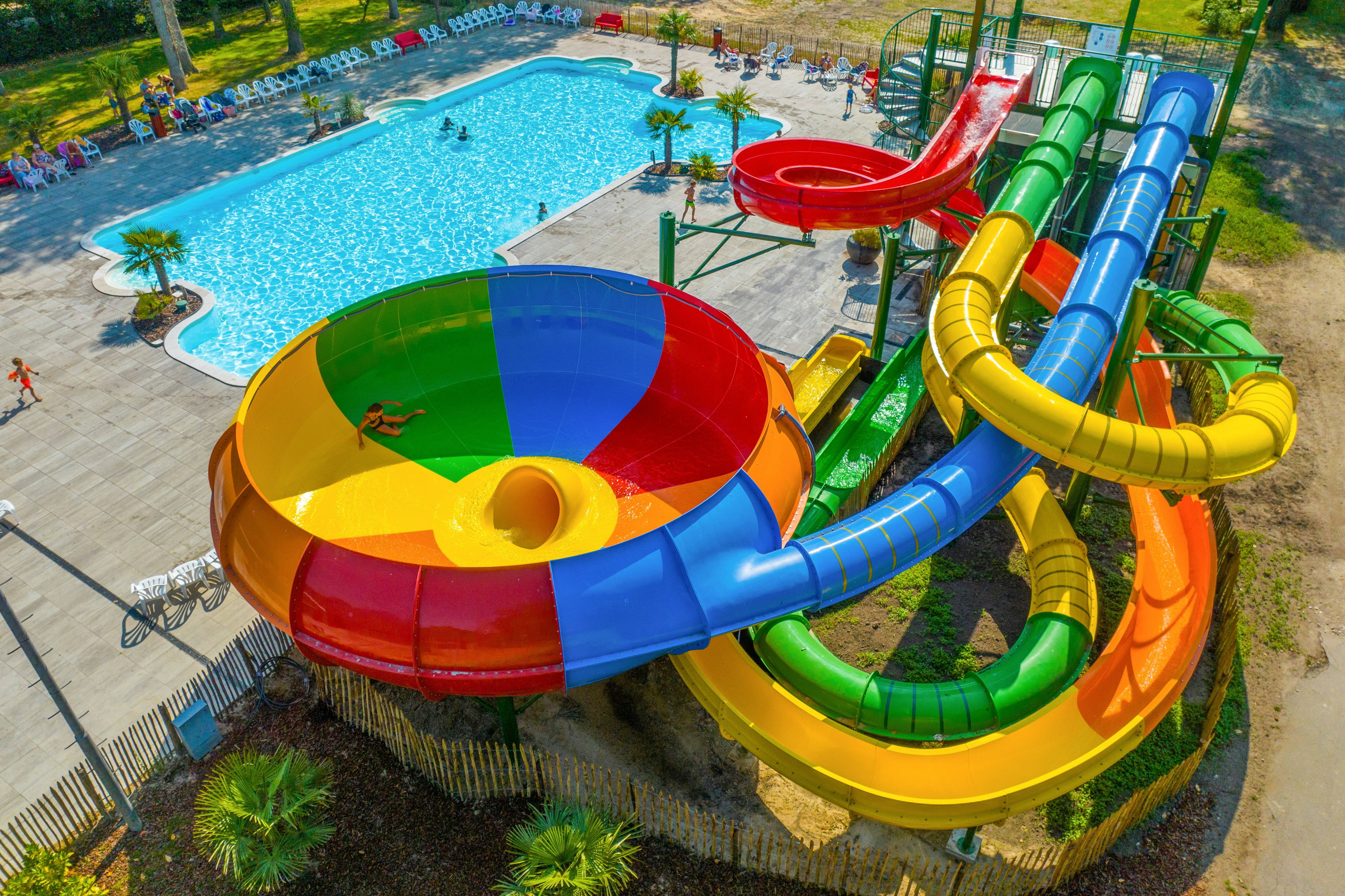 Camping Ponderosa  - Rutschen im Wasserpark des Campingplatzes