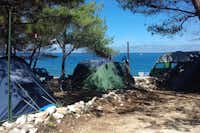 Camping Porat - Zeltplätze mit Meerblick