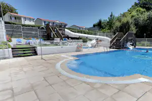 Camping Portuondo - Freibad auf dem Campingplatz