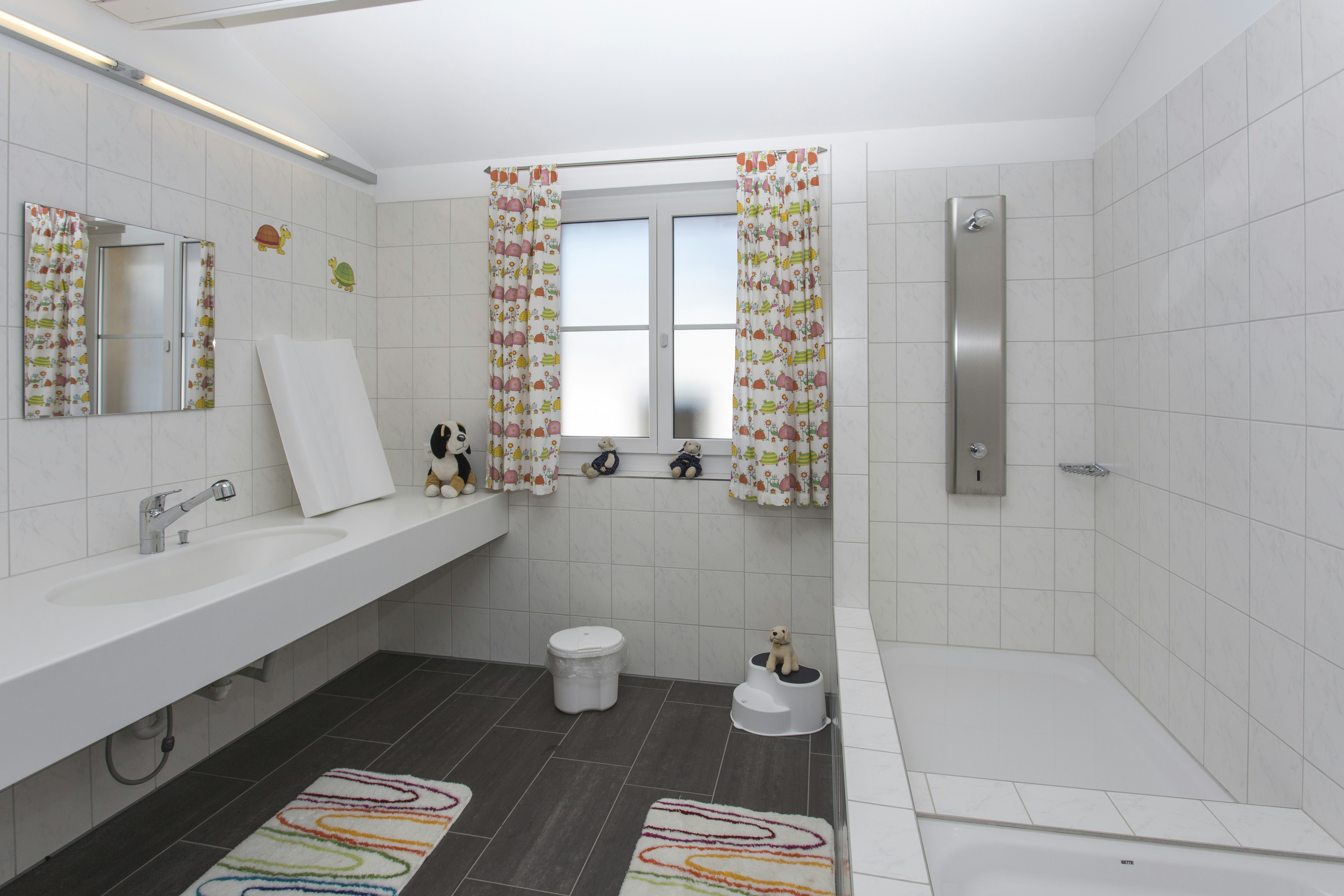 Camping Pradafenz -  Sanitärgebäude für Kinder  auf dem Campingplatz