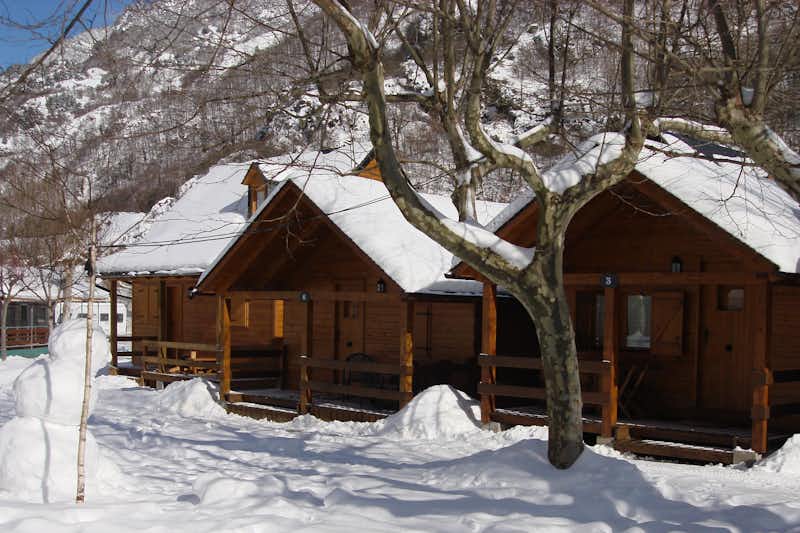 Camping Prado Verde - Mobilheime im Winter auf dem Campingplatz