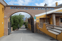 Camping Presa La Viňuela - Eingang des Campingplatzes