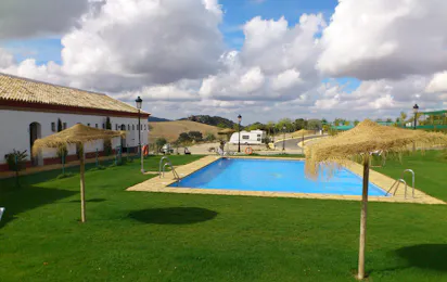 Camping Pueblo Blanco