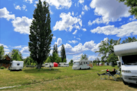 Camping Pullmann - Offener Wohnwagenstellplatz auf dem Campingplatz