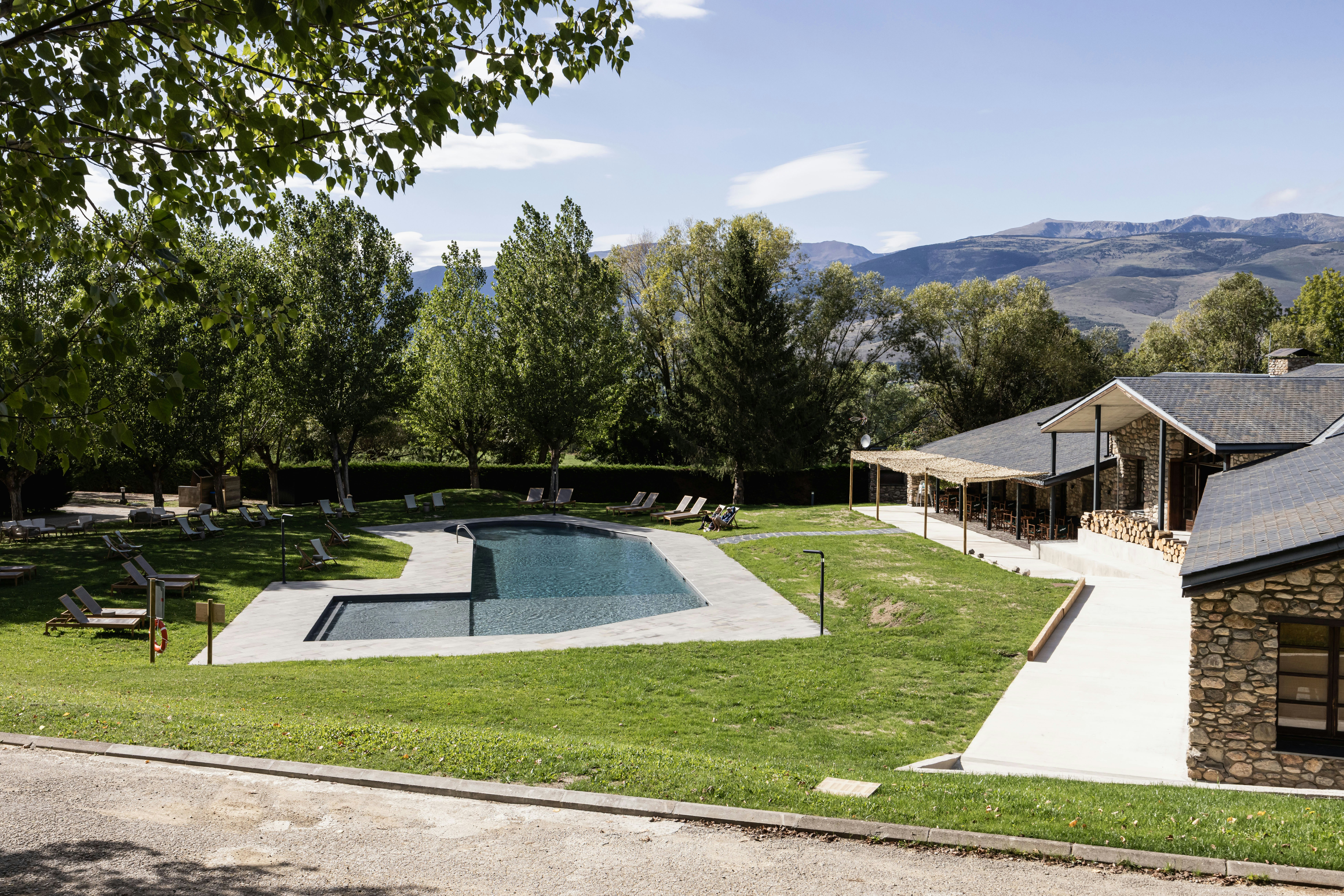 Basecamps Cerdanya  Camping Queixans - Pool auf dem Campingplatz