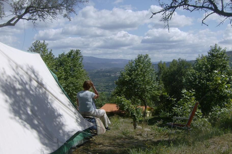Camping Quinta Valbom - Zeltplatz im Grünen mit Blick auf die Berge