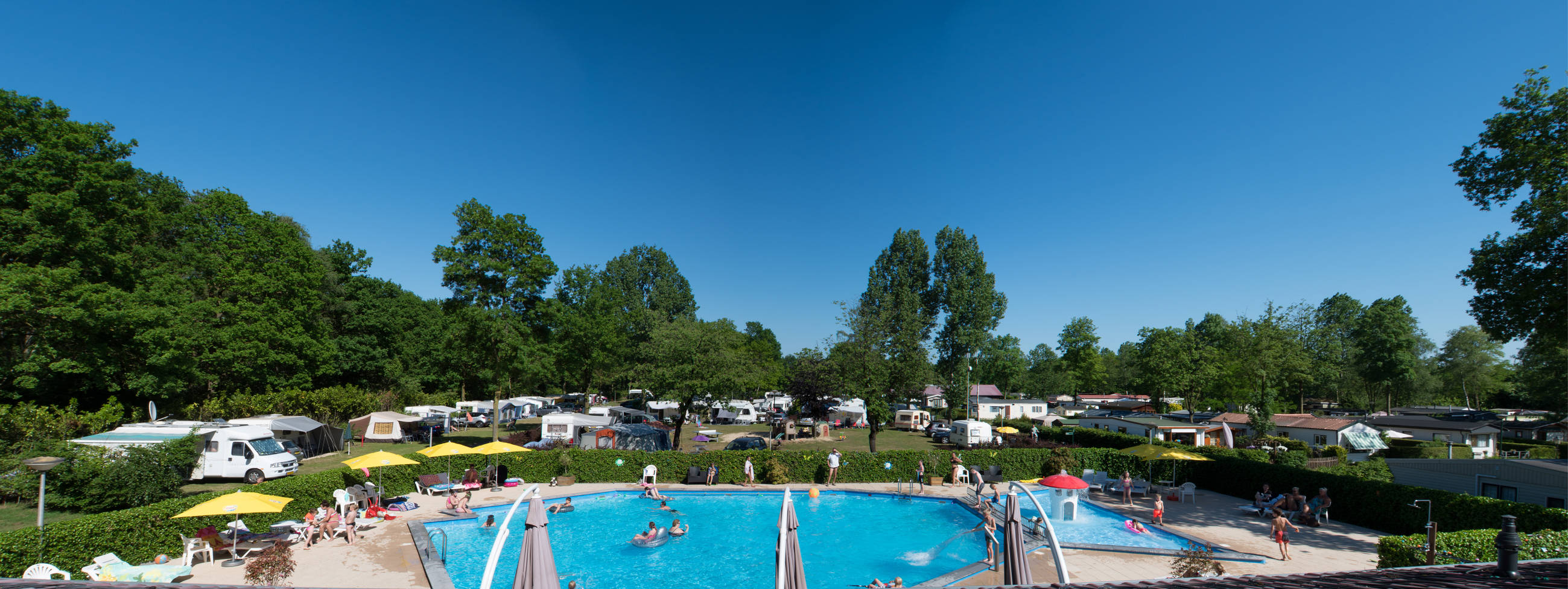 Camping & Recreatiepark de Weuste