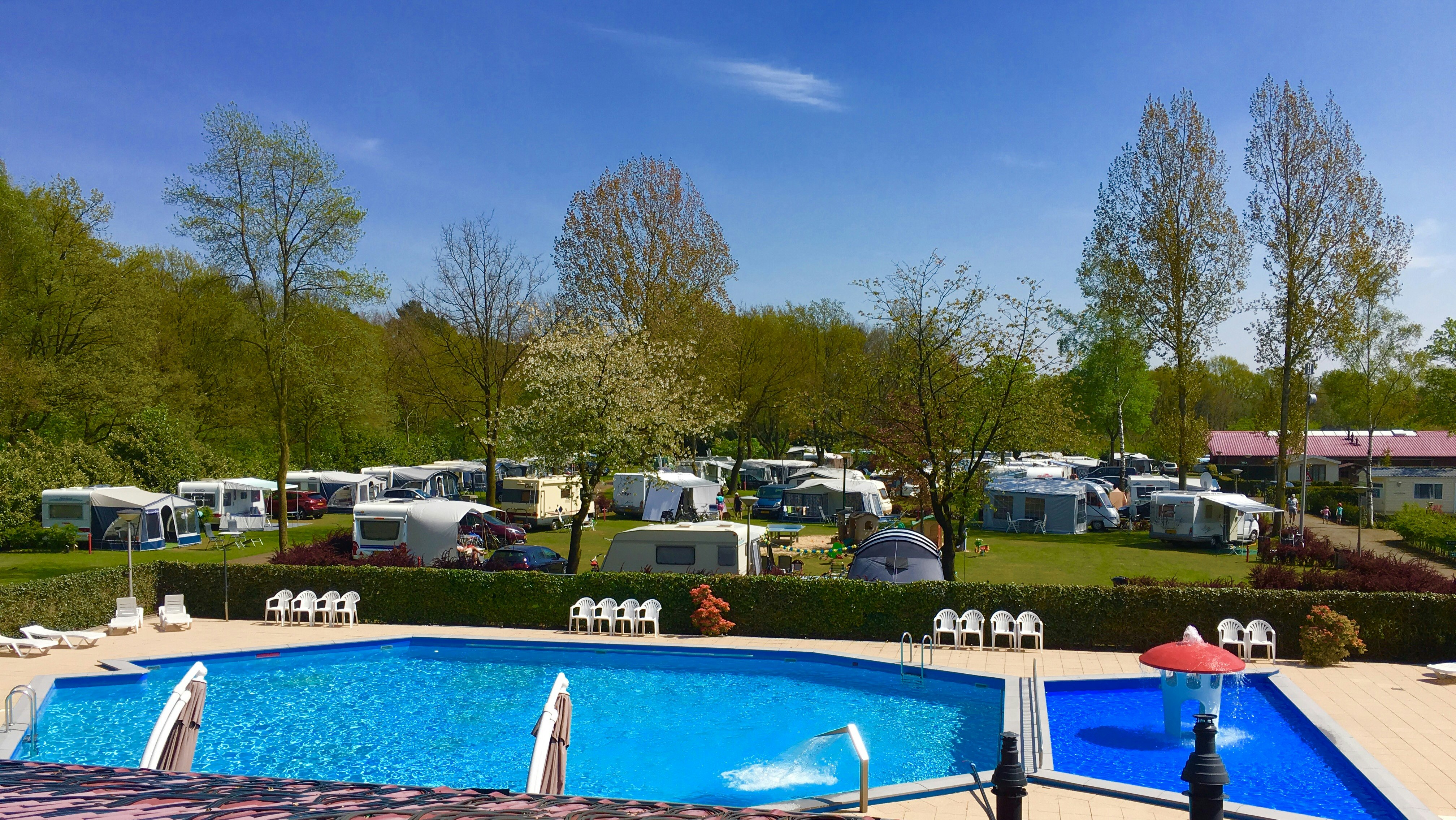 Camping & Recreatiepark de Weuste