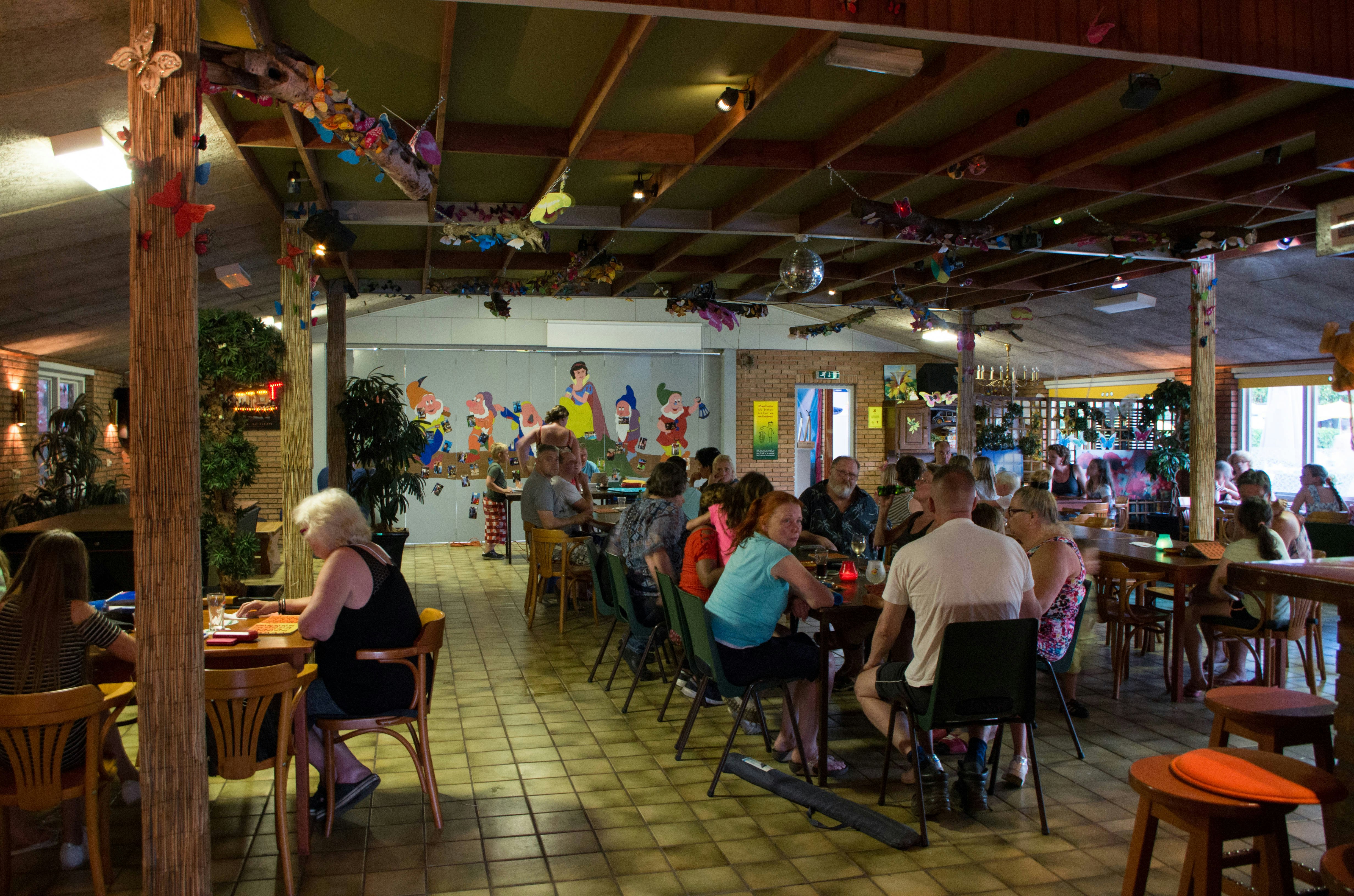 Camping & Recreatiepark de Weuste - Restaurant auf dem Campingplatz