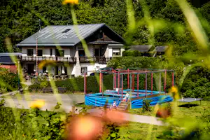 Camping Reilerweier - Trampoline für Kinder auf dem Campingplatz
