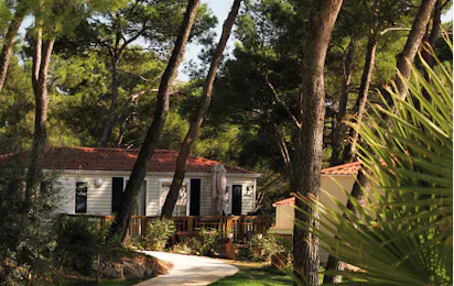 Camping Résidentiel la Pinède