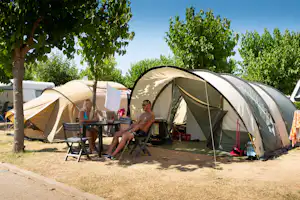 Camping Resort Els Pins - Ca,per auf dem Zeltplatz vom Campingplatz