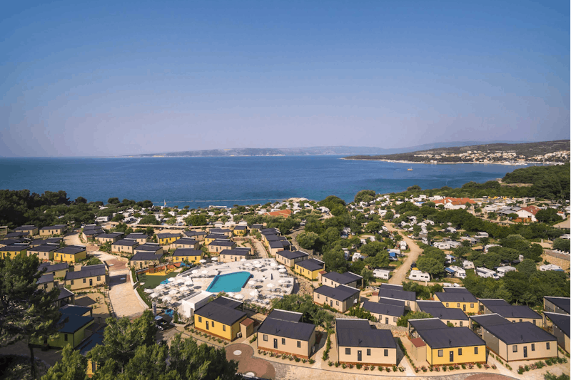 Camping Resort Krk  -  Luftaufnahme vom Campingplatz am Mittelmeer