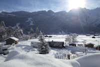 Camping Resort Zugspitze  -  Campingplatz an der Zugspitze im Winter