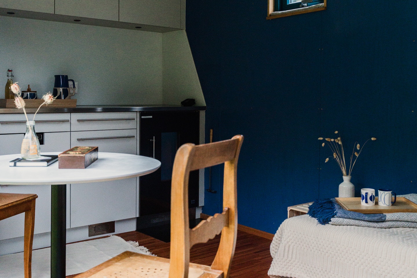 Camping Viva - Innenansicht eines Tiny Homes auf dem Campingplatz