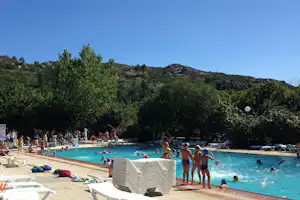 Camping Ria de Arosa II - Blick auf den Pool des Campingplatzes