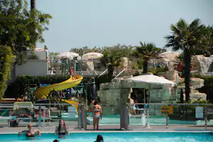 Camping Riccione - Poolanlage des Campingplatzes